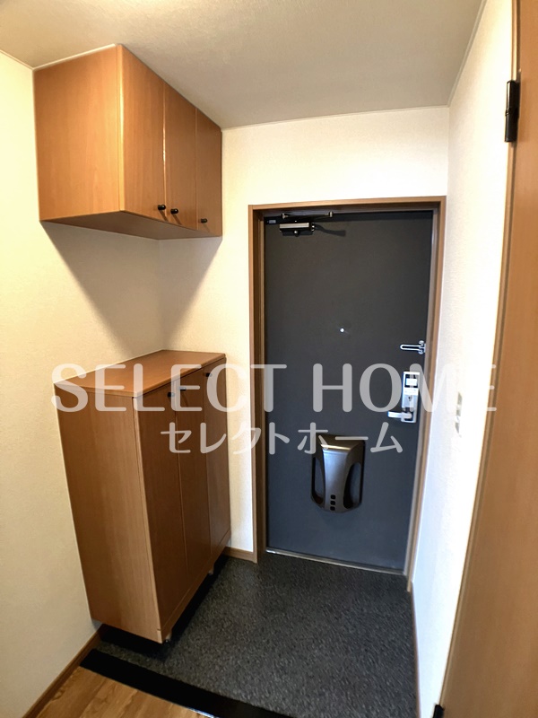 玄関　シンプルで使いやすい玄関です