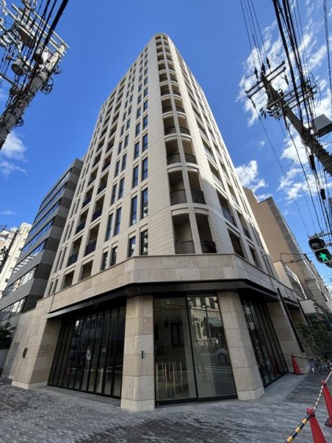 大阪市中央区南船場のマンションの建物外観