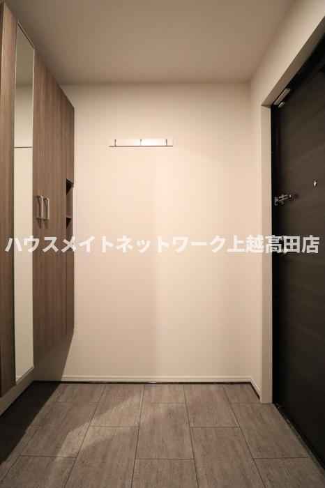 玄関　玄関