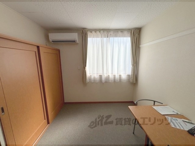 居室・リビング　洋室