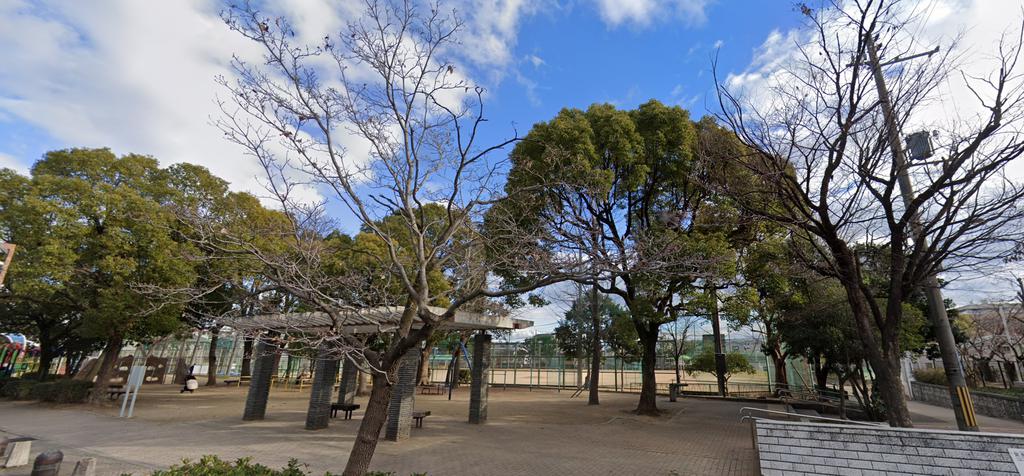 【神戸市東灘区住吉宮町のマンションの公園】