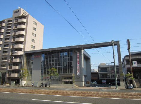 銀行　中国銀行広島舟入支店（銀行）まで121m