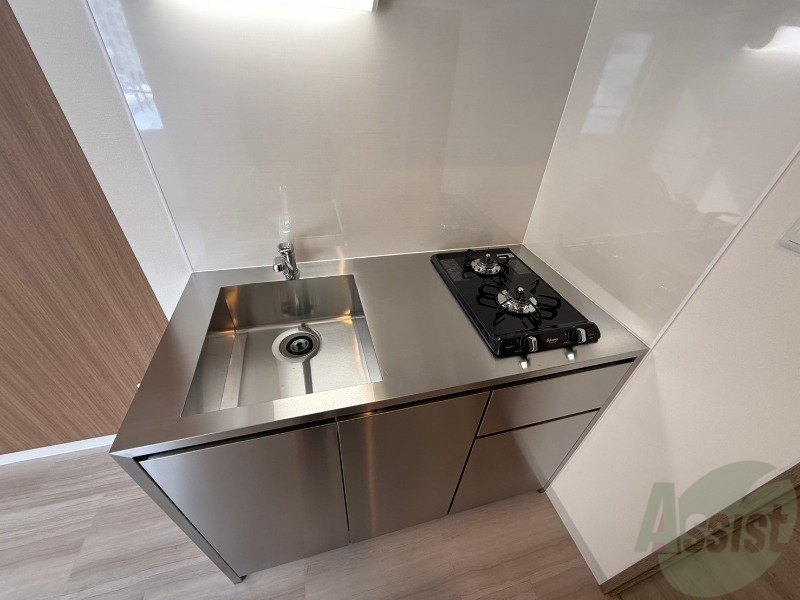 キッチン　キッチンです。一人暮らしなら十分な大きさですね。