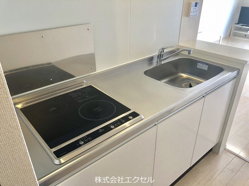 キッチン　コンロ付きのキッチンです。