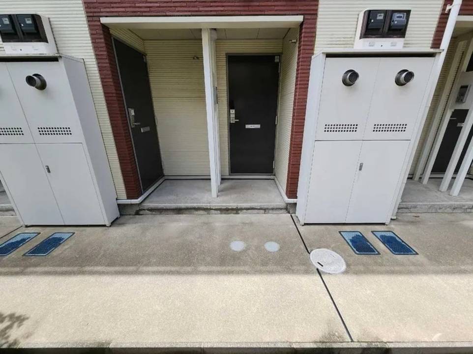 エントランス　エントランス