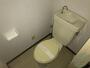 トイレ　トイレは広く綺麗なので、落ち着きますね。