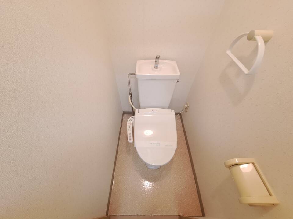 トイレ　トイレ