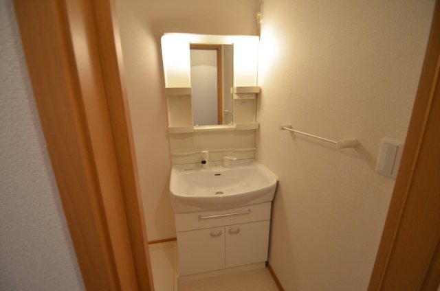 洗面設備　洗髪洗面化粧台