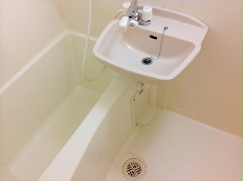 バス・シャワールーム　現況優先