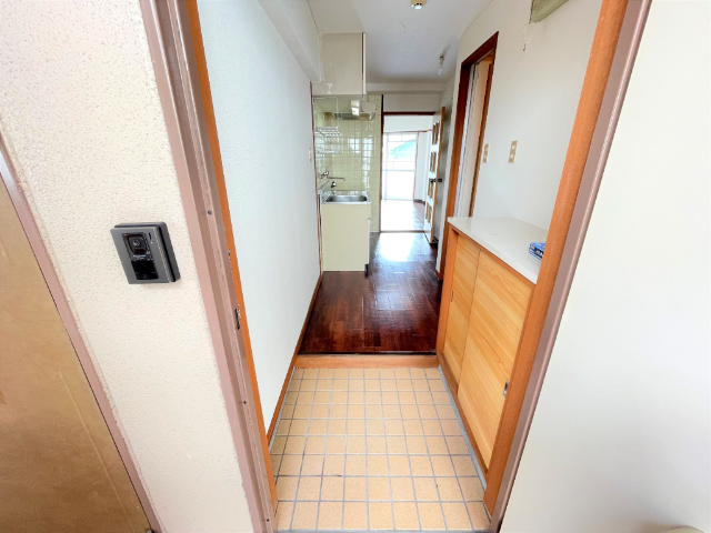 玄関　シューズボックス付き