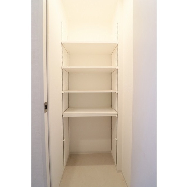 収納　シューズインクローゼット