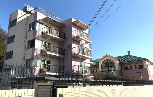 大学・短大　滋賀文教短期大学（大学・短大）まで3700m