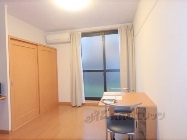 居室・リビング　洋室