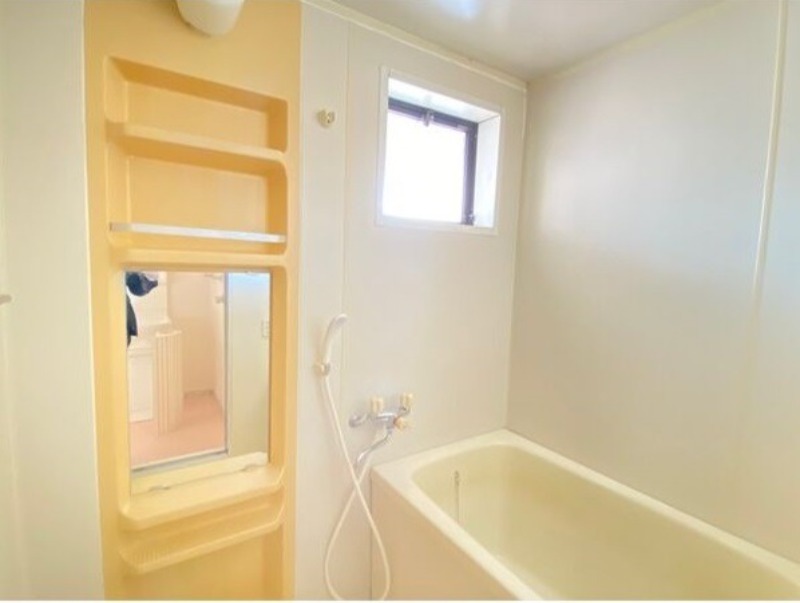 バス・シャワールーム　図面と現状に相違がある場合には現状を優先