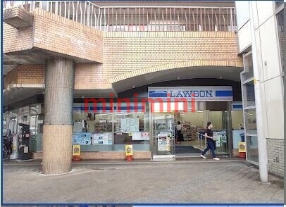 コンビニ　ローソン吹田朝日町店（コンビニ）まで106m