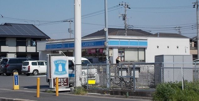 コンビニ　ローソン市原岩崎店（コンビニ）まで180m