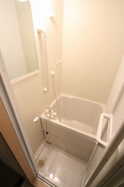 バス・シャワールーム　同物件別室です。