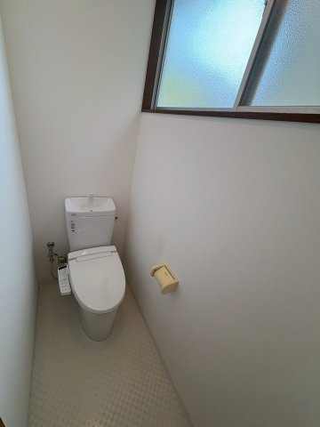 トイレ　ゆったりとした空間のトイレです