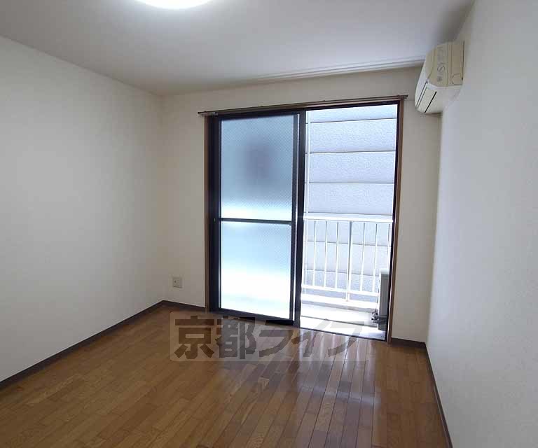 居室・リビング　お部屋です