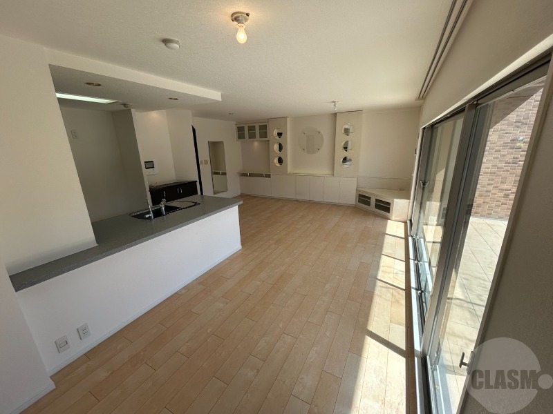 居室・リビング　広い２１帖のリビング