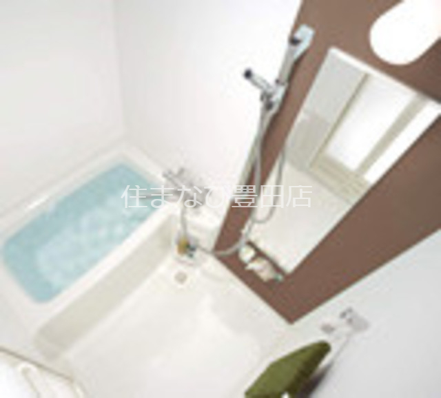 バス・シャワールーム　同型写真