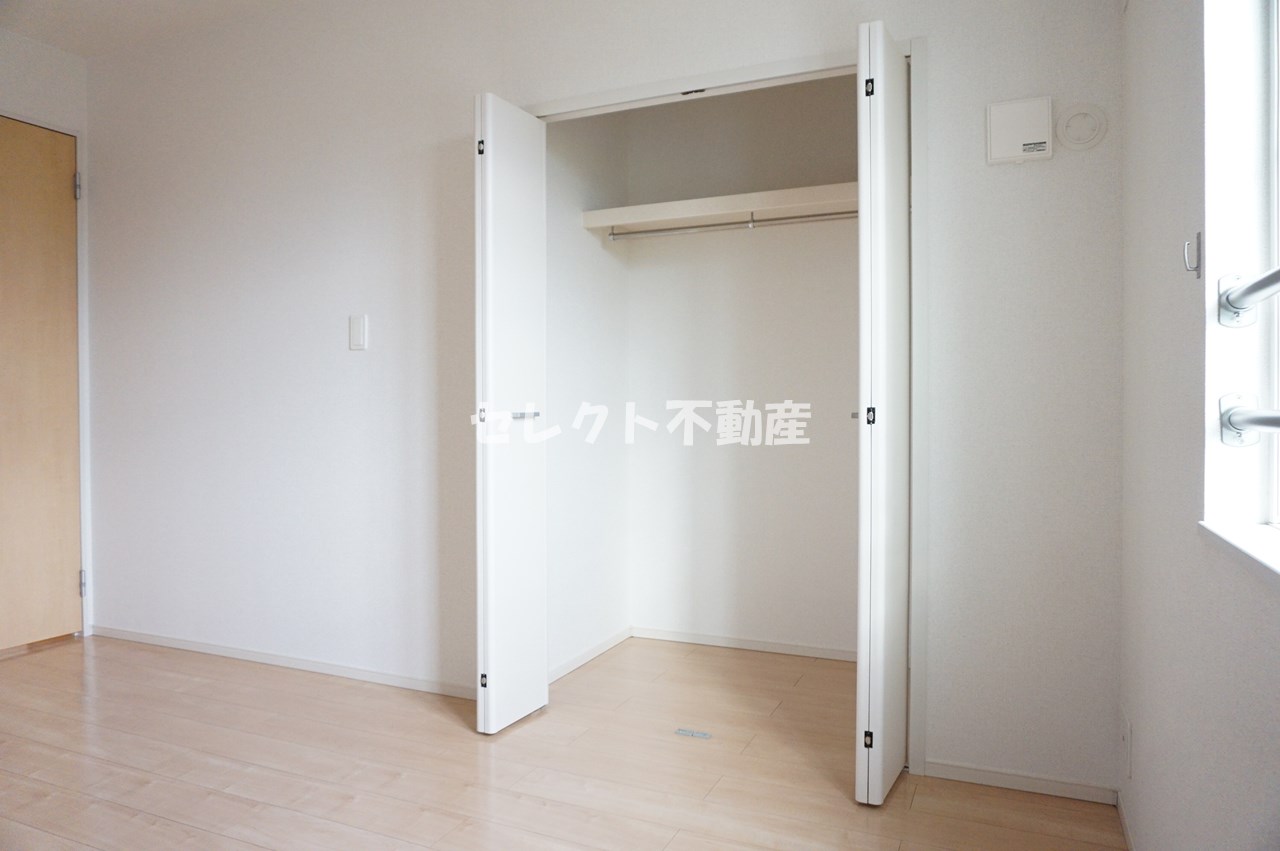 収納　【エスポワール・ジェルメ　V】収納豊富です