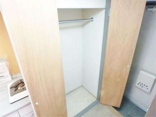 セキュリティ　収納たっぷりお荷物の多い方も安心です