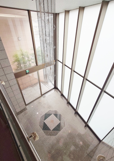 ロビー　ロービー