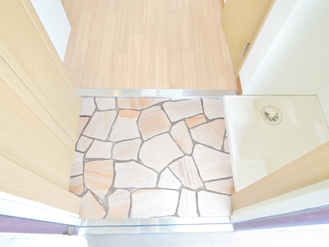 玄関　室内洗濯機置場