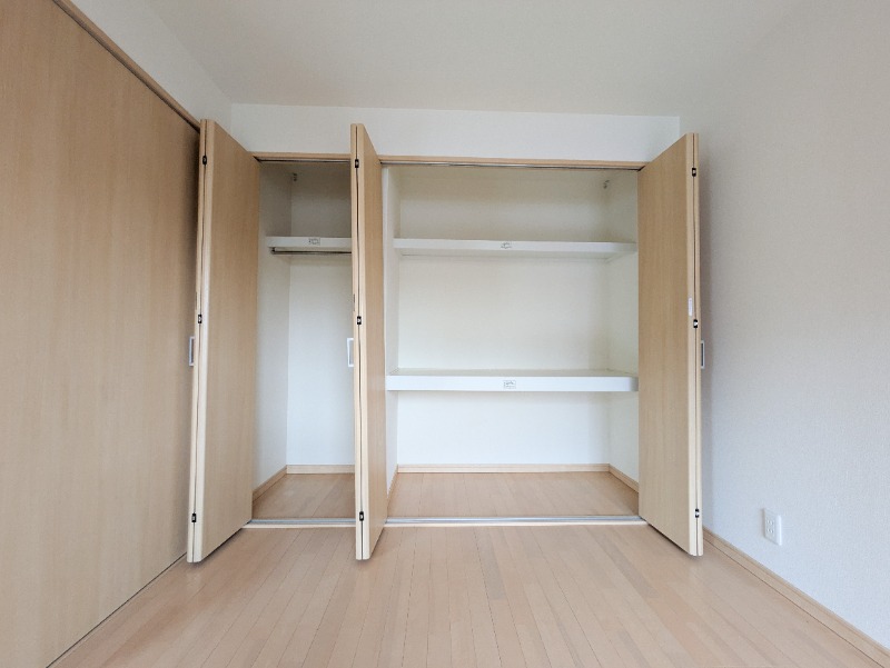 収納　図面と現状に相違がある場合には現状を優先