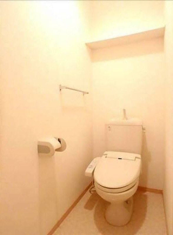 トイレ　図面と現状に相違がある場合には現状を優先