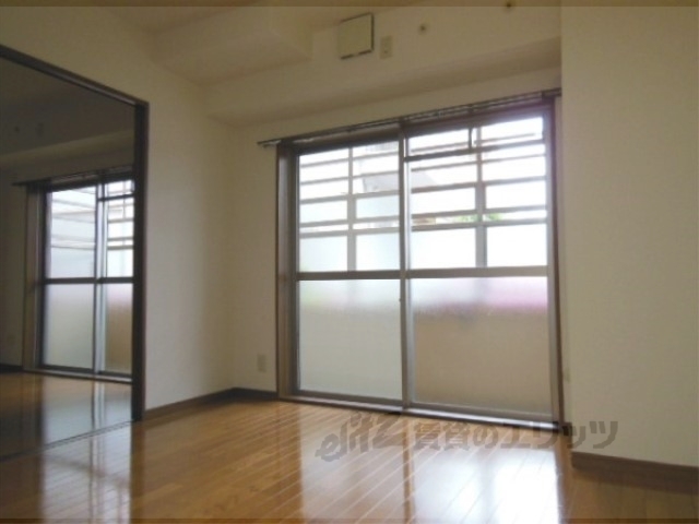 居室・リビング　洋室