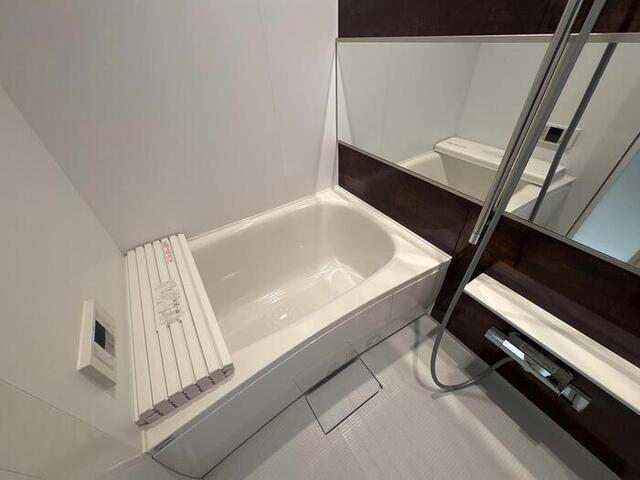 バス・シャワールーム　浴室