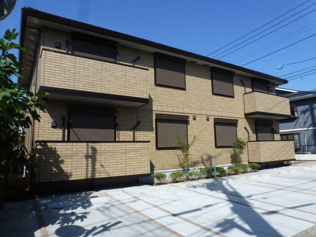 建物外観　大和ハウス施工、南向きで日当たりも良好！