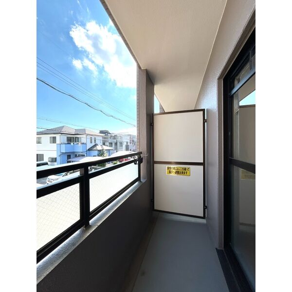 バルコニー　別室の参考写真です。※現況優先