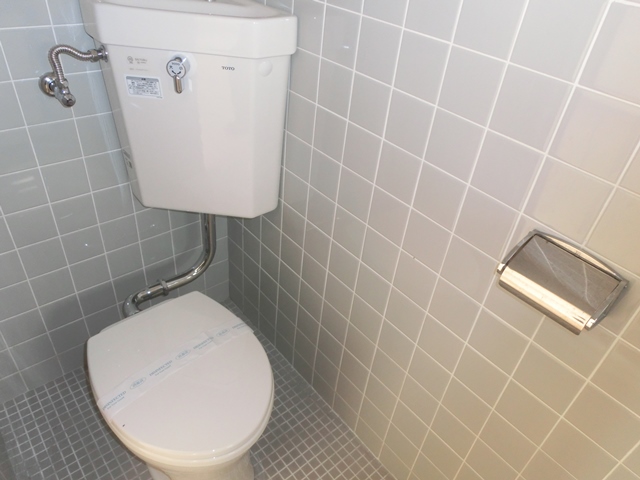 トイレ　※写真は別のお部屋です。現況を優先させて頂きます。