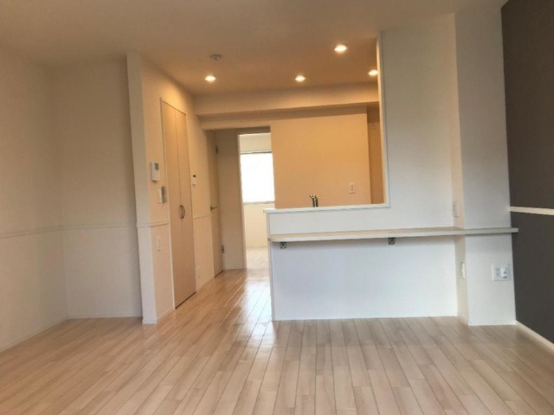 居室・リビング　図面と現状に相違がある場合には現状を優先