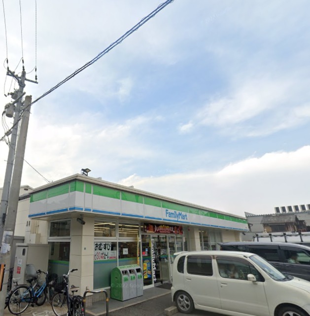 コンビニ　ファミリーマート堺一条通店（コンビニ）まで242m