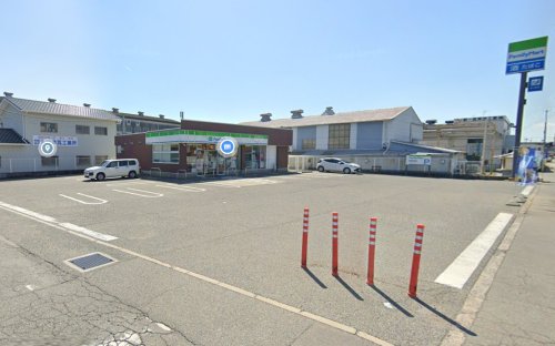 コンビニ　ファミリーマート 明石八木店（コンビニ）まで1121m