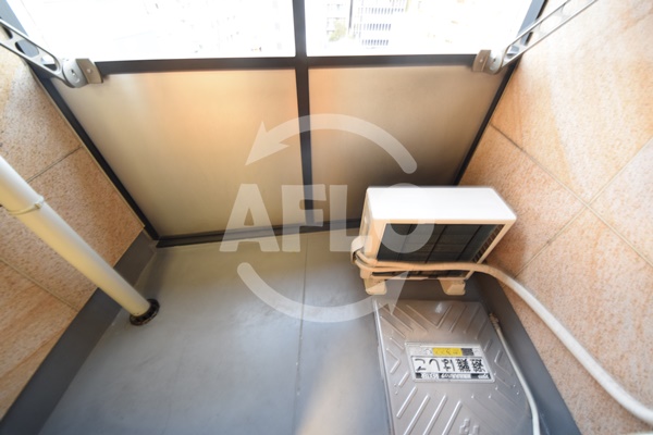 バルコニー　SERENiTE-04　バルコニー