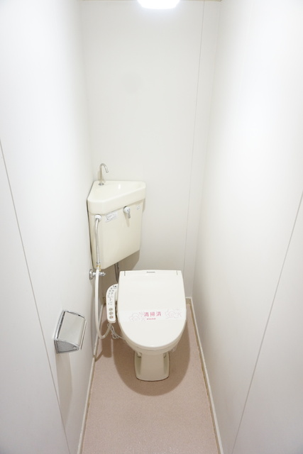 トイレ　★トイレは洗浄便座です★