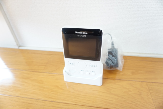 セキュリティ　★室内で持ち運びができるＴＶモニターホン★