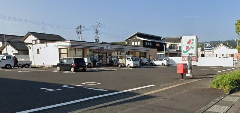 コンビニ　セブンイレブン鹿児島和田1丁目店（コンビニ）まで352m