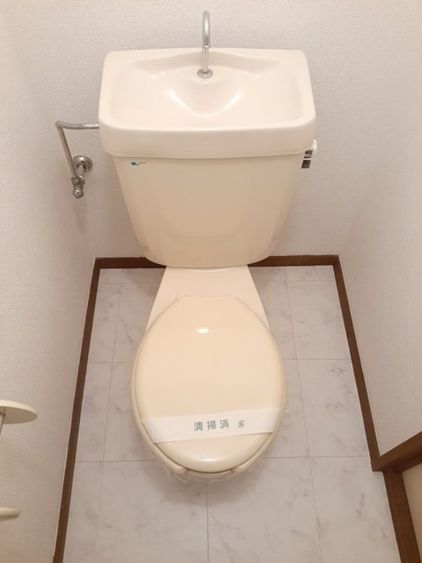 トイレ　図面と現状に相違がある場合には現状を優先