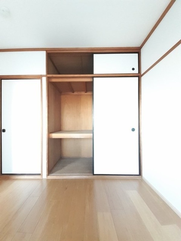 収納　図面と現状に相違がある場合には現状を優先