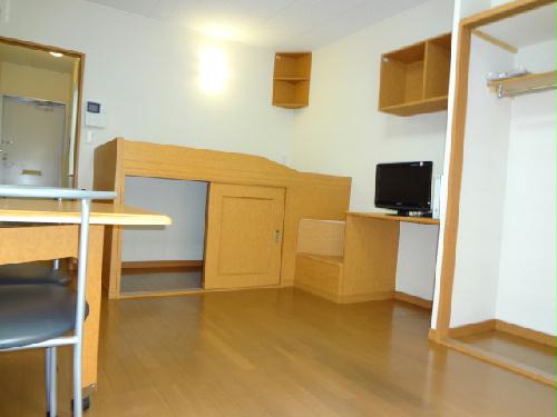 居室・リビング　２Ｆはジュータンとなります