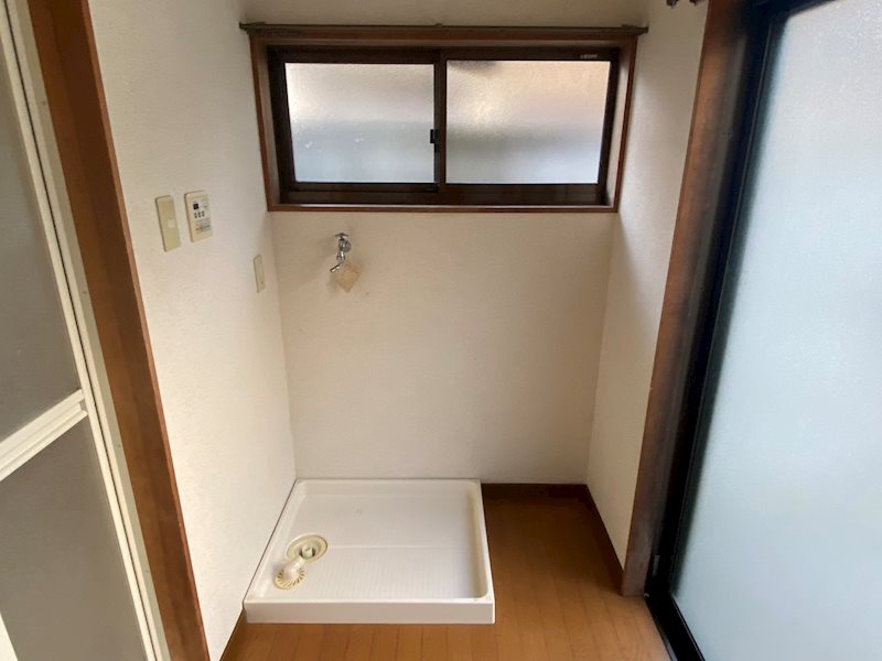 その他設備　洗濯機置き場