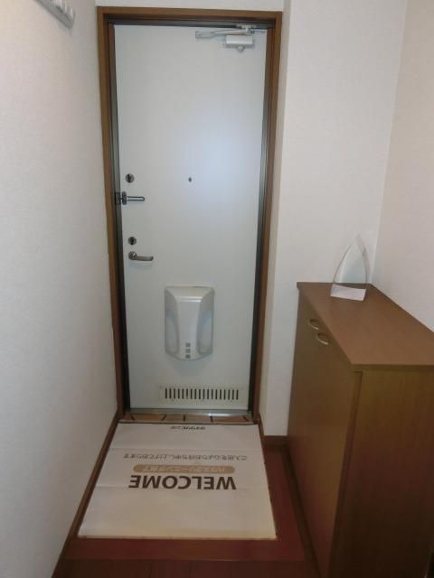 玄関　シューズボックスもございます