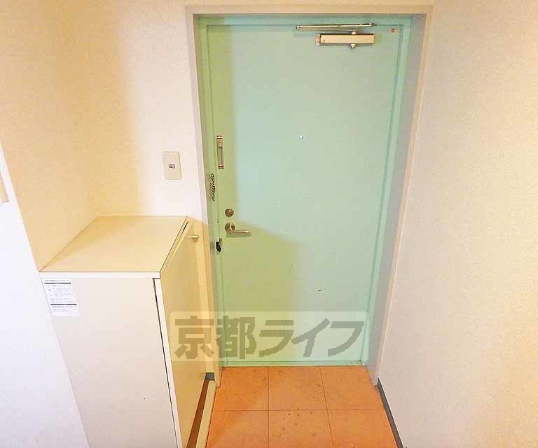 玄関　玄関ホールです