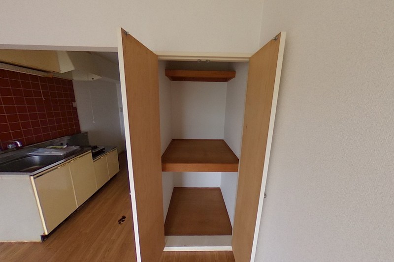 収納　別室参考写真